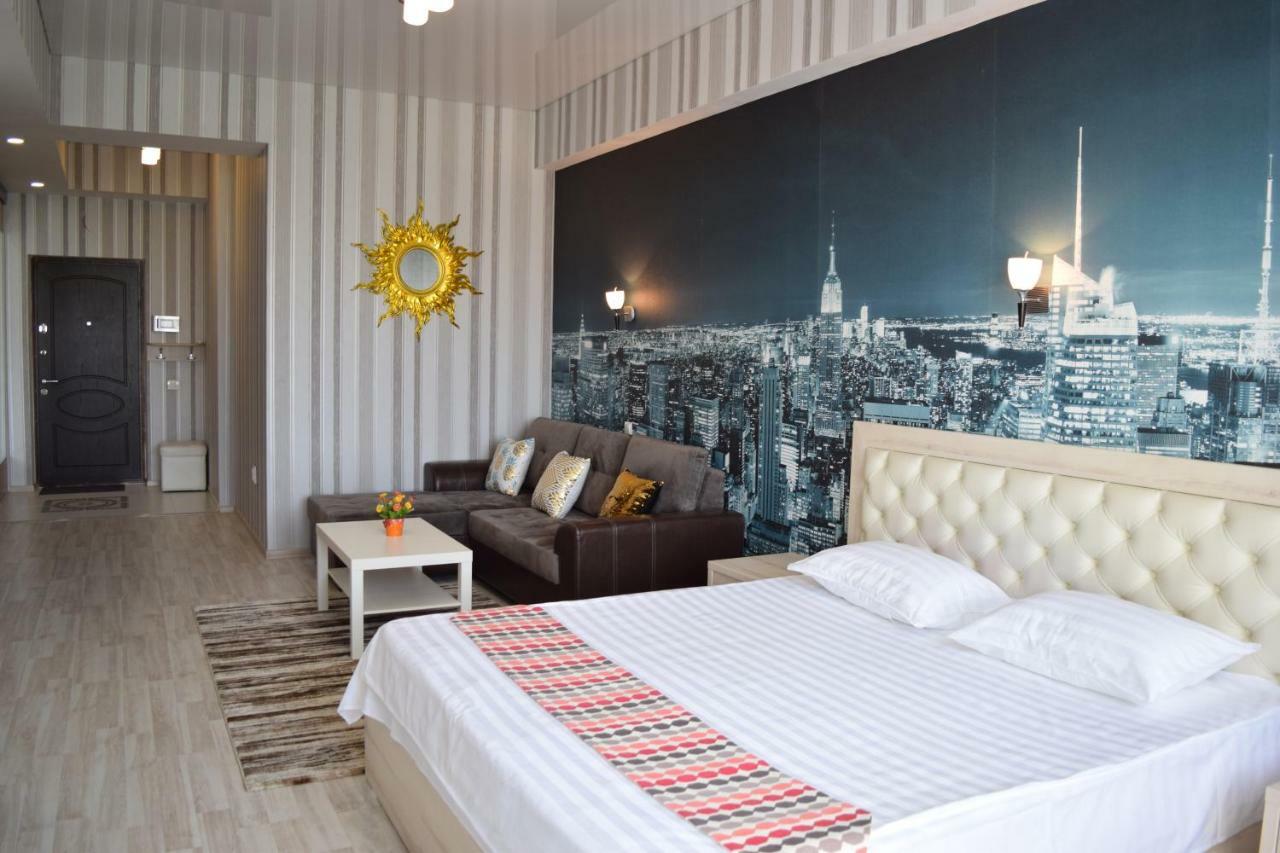 Apartment With Good View In The Center Bishkek Exterior photo
